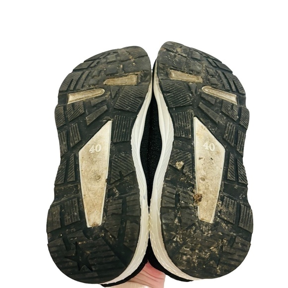 Le Chateau Black Glitter SZ 40 US 9 Stretchy Sneakers Trainers - Picture 5 of 9